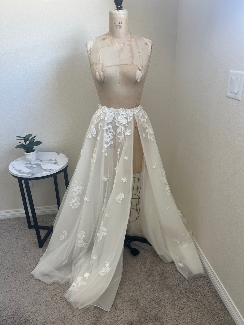 Morilee detachable train